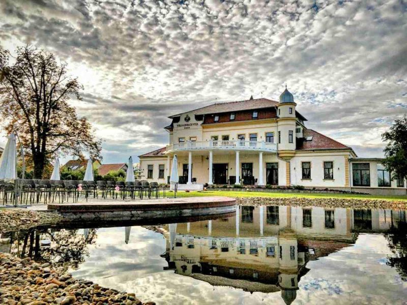 Régi iskola épülete